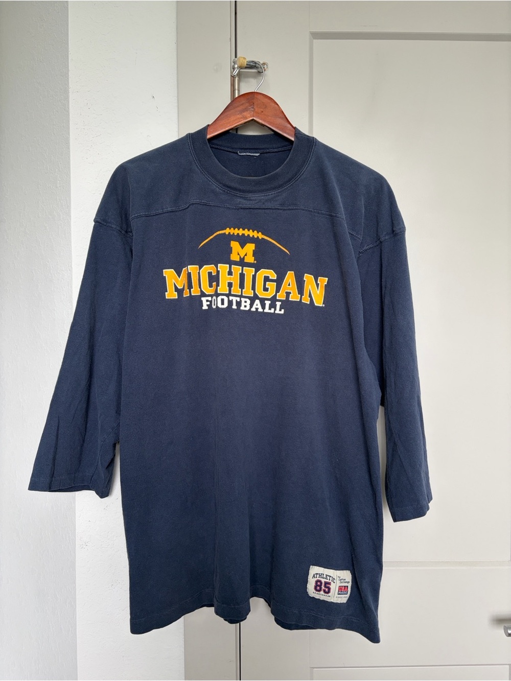 VINTAGE SINGLE STITCH MICHIGAN WOLVERINES FOOTBALL JERSEY T-SHIRT NAVY MEN’S 2XL